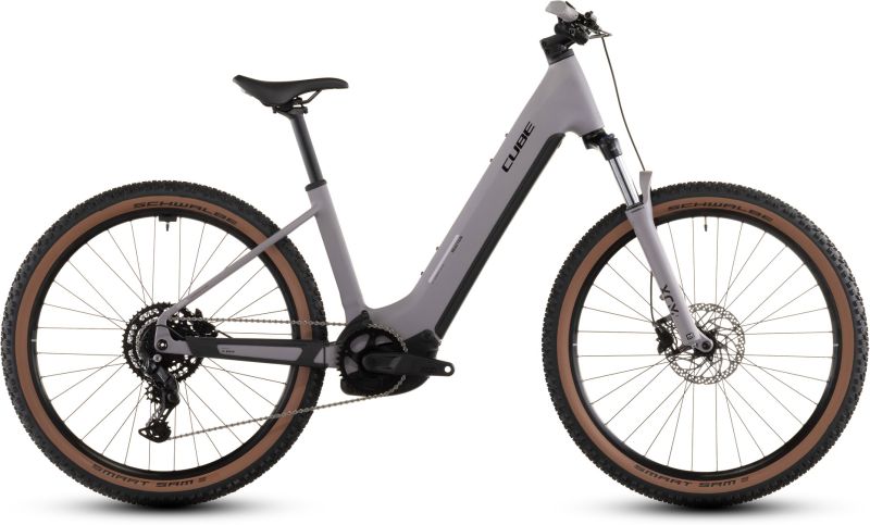 107142_S_00_800x800-1.jpg Cube Reaction Hybrid Performance 600 plumgrey´n´black Easy Entry – Bild 1