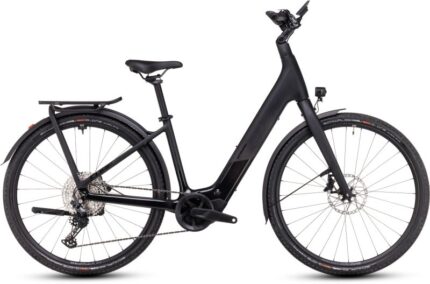 Cube 812901 20141842 Kathmandu Hybrid C62 SLX 400X Easy Entry carbon n black 1 800x800.jpg