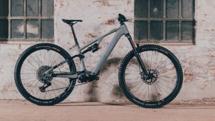 Cube 804200 20139015 AMS Hybrid ONE44 C68X TM 400X 29 swampgrey n purp 8.jpg